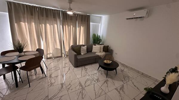 Apartamento en Verón, Veron con 2 habitaciones, 1 baño, 1 parqueo en 3er nivel con mantenimiento incluido - Imagen 2