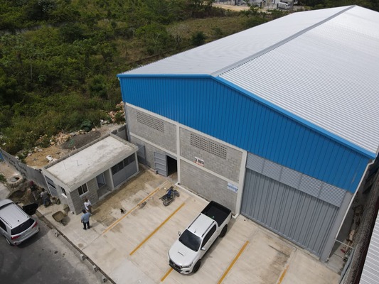 Nave industrial en Autopista Las Americas, Santo Domingo Este con 700 mts² - Imagen 4