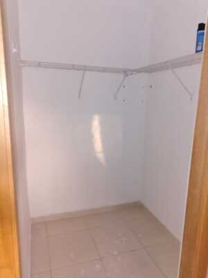 Apartamento en Pantoja, Santo Domingo Oeste con 3 habitaciones, 2 baños, 2 parqueos en 4to nivel de 90 mts² - Imagen 6