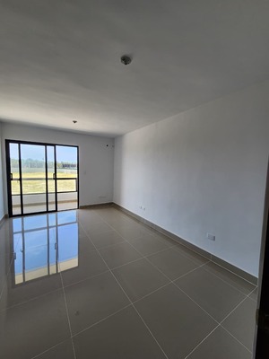Apartamento en Autopista Las Americas, Santo Domingo Este con 3 habitaciones, 2 baños, 1 parqueo de 86 mts² con mantenimiento incluido - Imagen 2