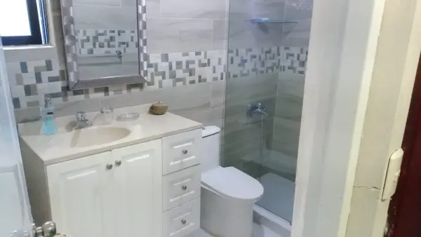 Casa en Jardines Del Este, Santiago con 2 habitaciones, 2 baños, 1 parqueo con mantenimiento incluido - Imagen 5