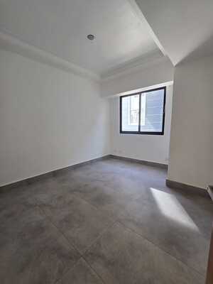 Apartamento en Evaristo Morales, Santo Domingo D.N. con 2 habitaciones, 2 baños, 2 parqueos en 5to nivel de 110 mts² con mantenimiento incluido - Imagen 6