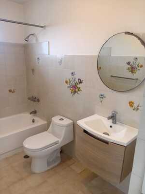 Apartamento en Gazcue, Santo Domingo D.N. con 2 habitaciones, 2 baños, 1 parqueo en 4to nivel con mantenimiento incluido - Imagen 5