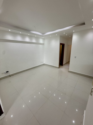 Apartamento en Renacimiento, Santo Domingo D.N. con 3 habitaciones, 3 baños, 2 parqueos en 5to nivel de 153 mts² con mantenimiento incluido - Imagen 2