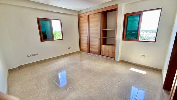 Apartamento en Residencial Luisa Perla, Higüey con 2 habitaciones, 2 baños - Imagen 3