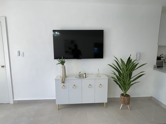 Apartamento en Avenida Barceló, Bávaro con 2 habitaciones, 2 baños, 2 parqueos de 85 mts² con mantenimiento incluido - Imagen 3