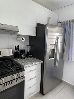 Apartamento en Avenida Barceló, Bávaro con 2 habitaciones, 2 baños, 2 parqueos de 85 mts² con mantenimiento incluido - Imagen 4