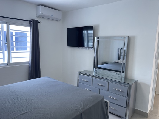 Apartamento en Avenida Barceló, Bávaro con 2 habitaciones, 2 baños, 2 parqueos de 85 mts² con mantenimiento incluido - Imagen 6