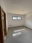 Apartamento en Colinas Del Arroyo II, Santo Domingo Norte con 3 habitaciones, 2 baños, 2 parqueos en 1er nivel de 89 mts² - Imagen 5