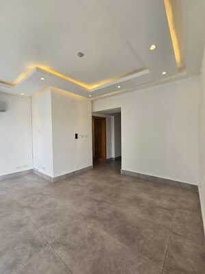 Apartamento en Evaristo Morales, Santo Domingo D.N. con 2 habitaciones, 2 baños, 2 parqueos en 5to nivel de 110 mts² con mantenimiento incluido - Imagen 7