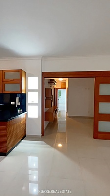 Apartamento en Ensanche Naco, Santo Domingo D.N. con 3 habitaciones, 2 baños, 2 parqueos en 5to nivel de 155 mts² con mantenimiento incluido - Imagen 2