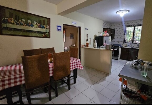 Casa en Las Antillas, Santiago con 4 habitaciones, 3 baños, 2 parqueos de 1 nivel de 291 mts² - Imagen 4