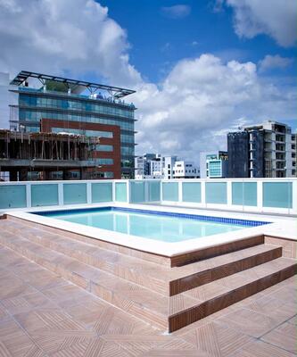 Apartamento en Bella Vista, Santo Domingo D.N. con 1 habitación, 1 baño, 1 parqueo de 50 mts² con mantenimiento incluido - Imagen 4