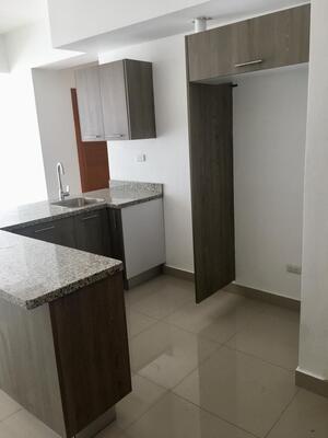 Apartamento en Zona Universitaria, Santo Domingo D.N. con 2 habitaciones, 2 baños, 1 parqueo en 4to nivel de 100 mts² con mantenimiento incluido - Imagen 7