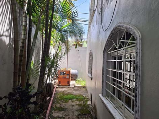 Casa en Ensanche Isabelita II, Santo Domingo Este con 4 habitaciones, 3 baños, 2 parqueos de 340 mts² - Imagen 3
