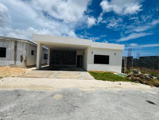 Casa en Bávaro, Punta Cana con 3 habitaciones, 2 baños de 1 nivel - Imagen 4