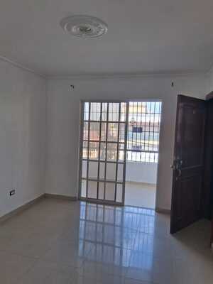 Apartamento en Prado Oriental, Santo Domingo Este con 3 habitaciones, 2 baños, 2 parqueos de 152 mts² con mantenimiento incluido - Imagen 2