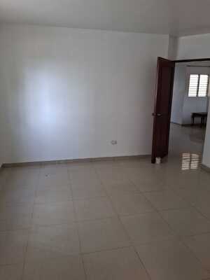 Apartamento en Prado Oriental, Santo Domingo Este con 3 habitaciones, 2 baños, 2 parqueos de 152 mts² con mantenimiento incluido - Imagen 5