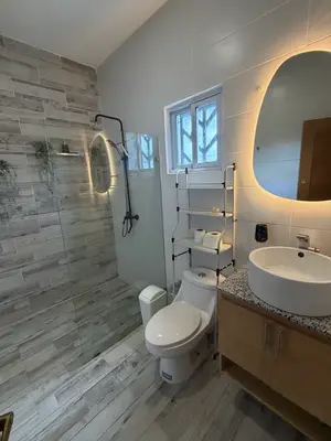 Villa en Brisas de Punta Cana, Bávaro con 3 habitaciones, 2 baños, 2 parqueos con mantenimiento incluido - Imagen 5