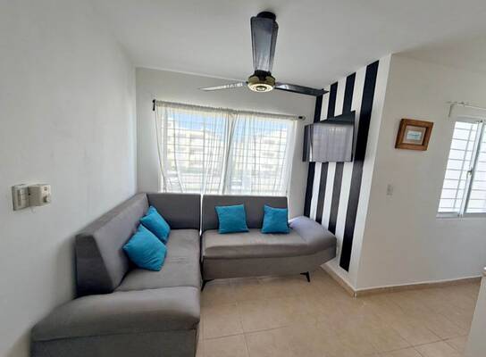 Apartamento en Boulevard Turístico del Este, Bávaro con 2 habitaciones, 1 baño, 1 parqueo en 1er nivel con mantenimiento incluido - Imagen 2