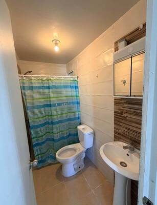 Apartamento en Boulevard Turístico del Este, Bávaro con 2 habitaciones, 1 baño, 1 parqueo en 1er nivel con mantenimiento incluido - Imagen 5