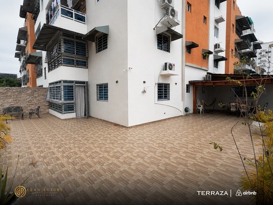 Apartamento en Colinas De Los Ríos, Santo Domingo D.N. con 2 baños, 1 parqueo en 2do nivel de 200 mts² con mantenimiento incluido - Imagen 5