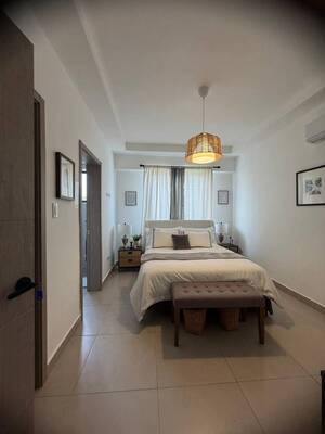 Apartamento en Bella Vista Norte, Santo Domingo D.N. con 1 habitación, 1 baño, 1 parqueo en 4to nivel de 67 mts² con mantenimiento incluido - Imagen 4