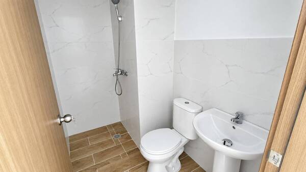 Apartamento en Epic Residences, Bávaro con 2 habitaciones, 2 baños, 1 parqueo en 3er nivel de 74 mts² - Imagen 4