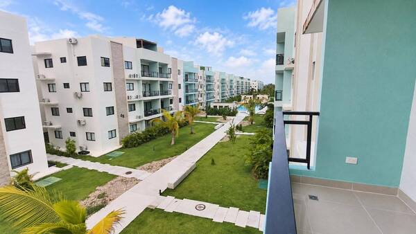 Apartamento en Epic Residences, Bávaro con 2 habitaciones, 2 baños, 1 parqueo en 3er nivel de 74 mts² - Imagen 6