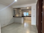 Apartamento en La Española, Santiago con 4 habitaciones, 4 baños, 2 parqueos en 2do nivel de 209 mts² con mantenimiento incluido - Imagen 5