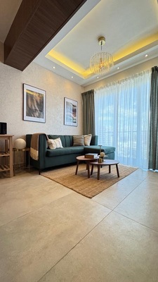 Apartamento en Evaristo Morales, Santo Domingo D.N. con 1 habitación, 1 baño, 1 parqueo en 9no nivel de 60 mts² con mantenimiento incluido - Imagen 2