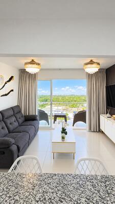 Apartamento en Avenida Barceló, Bávaro con 3 habitaciones, 2 baños - Imagen 2