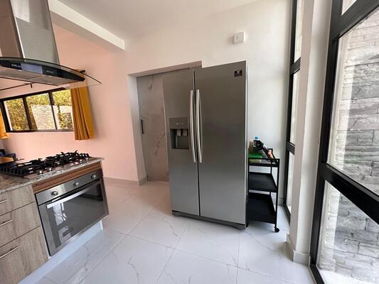 Casa en Boulevard Turístico del Este, Bávaro con 2 habitaciones, 2 baños de 1 nivel de 253 mts² - Imagen 6