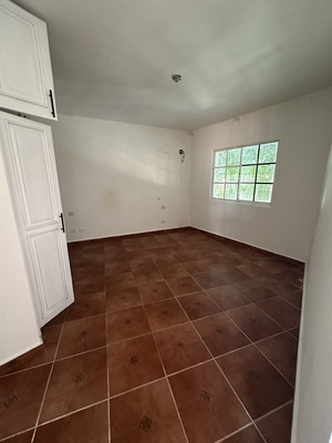 Apartamento en Brisas De Bávaro, Bávaro con 2 habitaciones, 1 baño, 2 parqueos de 130 mts² - Imagen 4