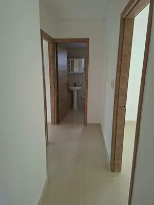 Apartamento en Av. Ecológica, Santo Domingo Este con 3 habitaciones, 1 baño, 1 parqueo en 2do nivel con mantenimiento incluido - Imagen 7